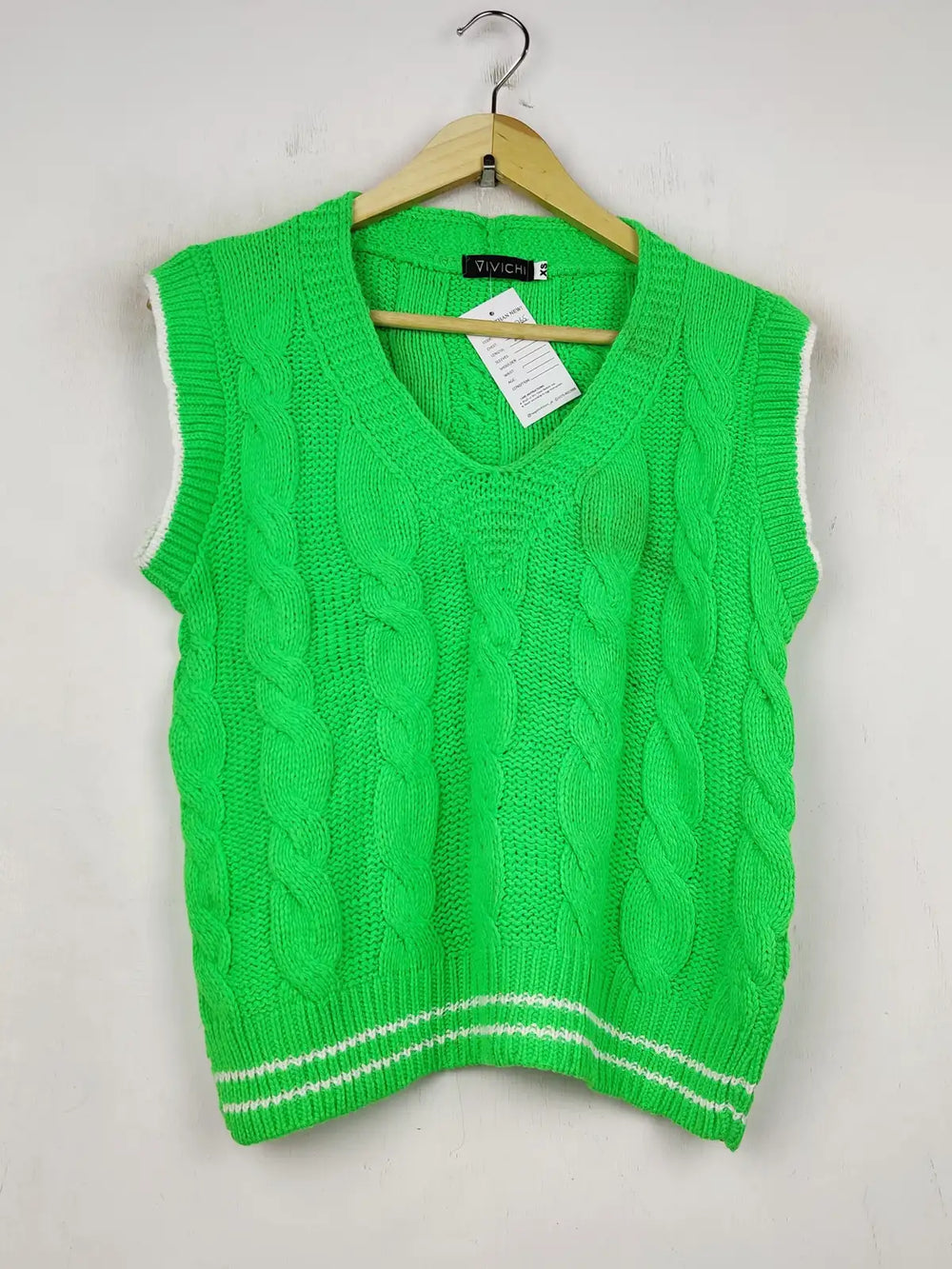 Buy online pre-used pre-loved 100% authentic & Original branded Vivichi (SL-2765) available in Pakistan. Top international brands avilable.