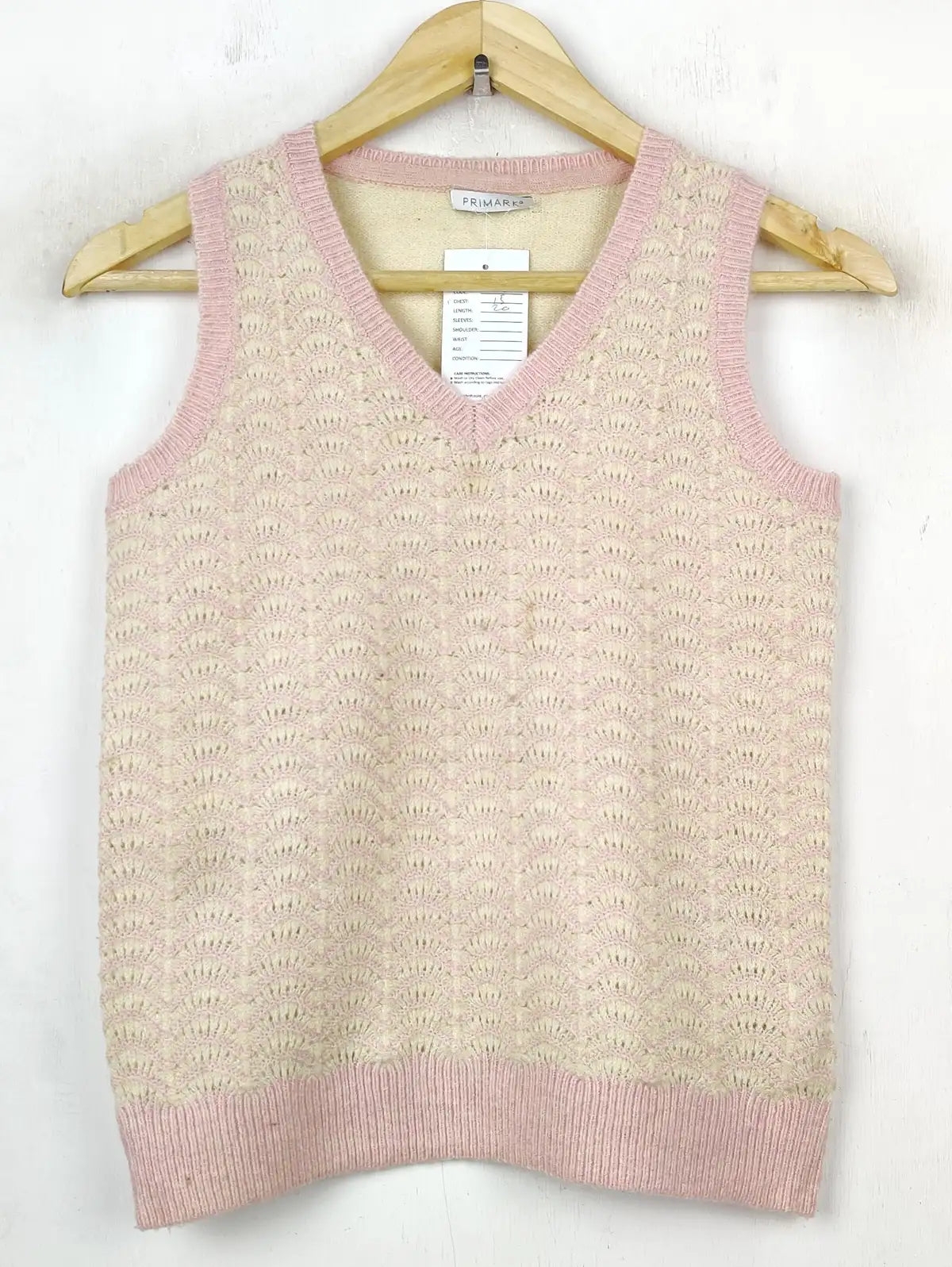 Buy online pre-used pre-loved 100% authentic & Original branded Primark (SL-2828) available in Pakistan. Top international brands avilable.