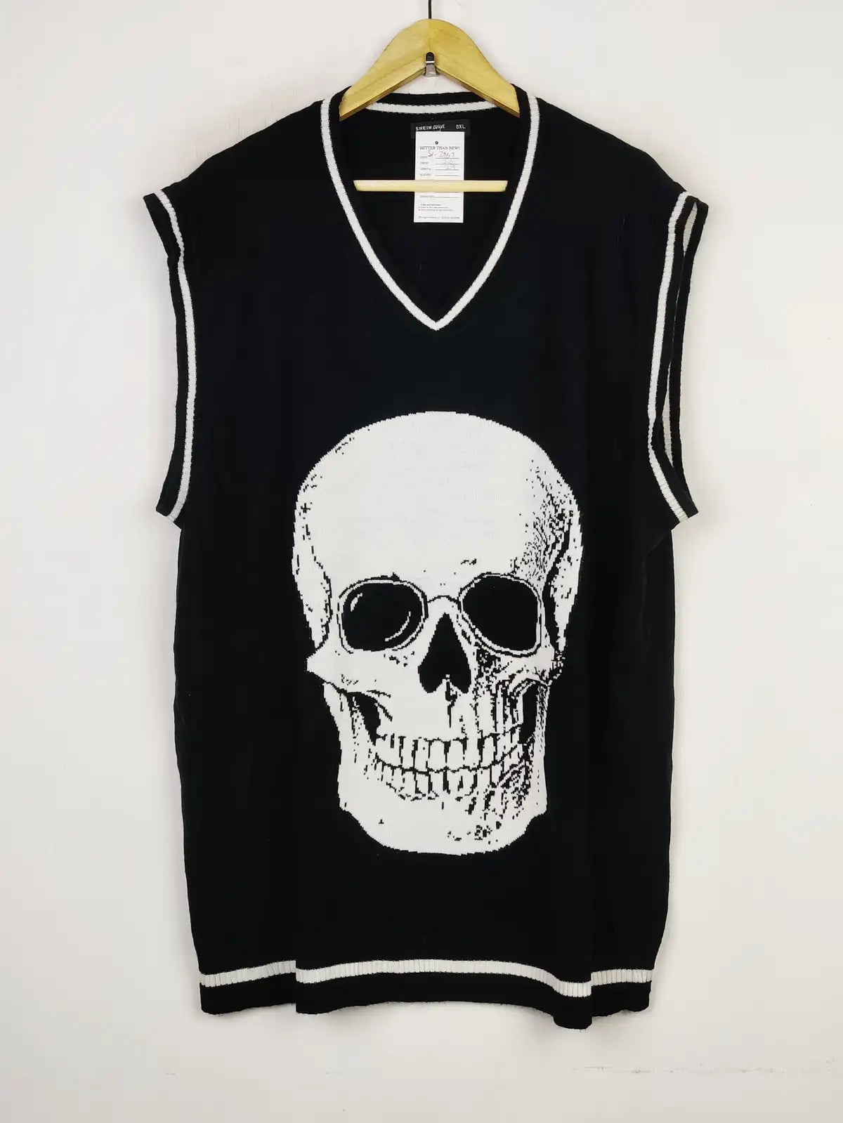 Buy online pre-used pre-loved 100% authentic & Original branded Shein (SL-2967) available in Pakistan. Top international brands avilable.