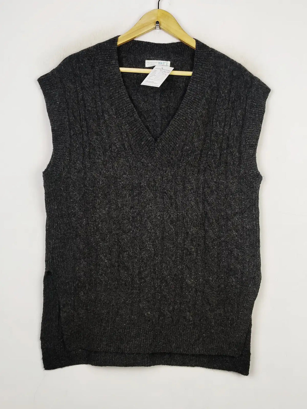 Buy online pre-used pre-loved 100% authentic & Original branded Primark (SL-3018) available in Pakistan. Top international brands avilable.