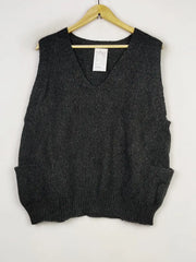 Buy online pre-used pre-loved 100% authentic & Original branded Unknown Brand (SL-3020) available in Pakistan. Top international brands avilable.