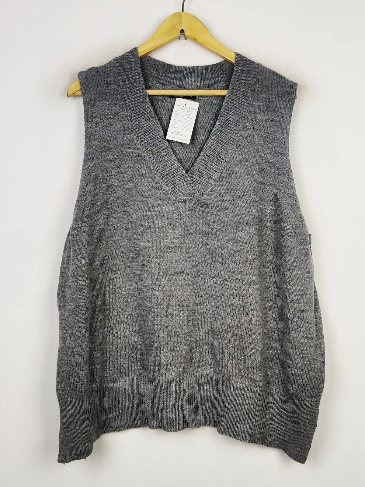 Buy online pre-used pre-loved 100% authentic & Original branded Shein (SL-3068) available in Pakistan. Top international brands avilable.