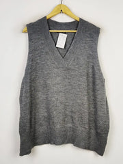 Buy online pre-used pre-loved 100% authentic & Original branded Shein (SL-3068) available in Pakistan. Top international brands avilable.