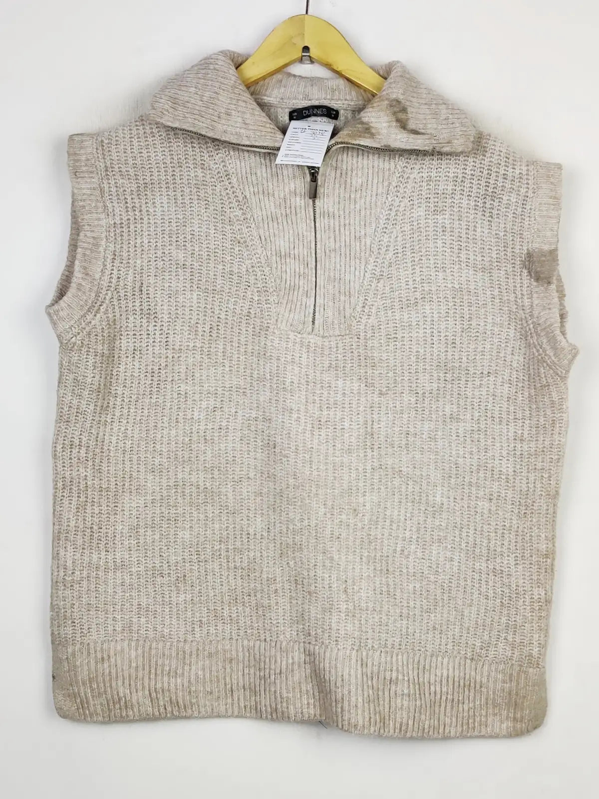 Buy online pre-used pre-loved 100% authentic & Original branded Dunnes Stores (SL-3073) available in Pakistan. Top international brands avilable.