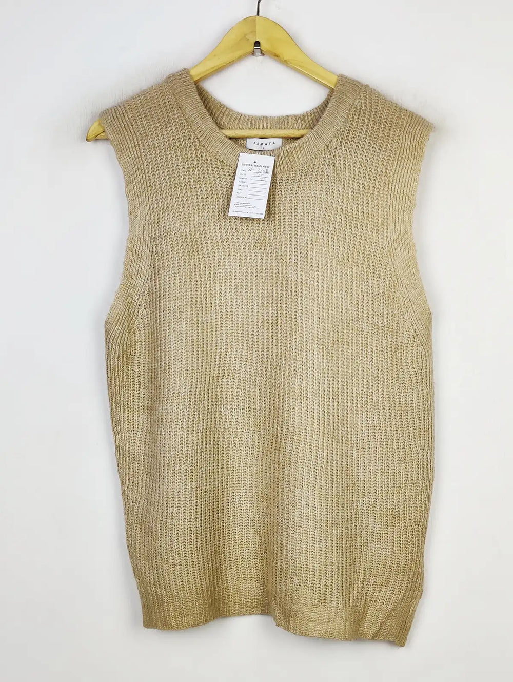 Buy online pre-used pre-loved 100% authentic & Original branded Papaya (SL-3102) available in Pakistan. Top international brands avilable.