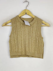 Buy online pre-used pre-loved 100% authentic & Original branded Zara (SL-3120) available in Pakistan. Top international brands avilable.