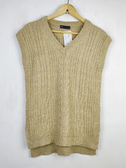 Buy online pre-used pre-loved 100% authentic & Original branded Marks & Spencer (SL-3147) available in Pakistan. Top international brands avilable.