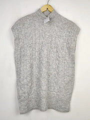 Buy online pre-used pre-loved 100% authentic & Original branded F&F (SL-3219) available in Pakistan. Top international brands avilable.