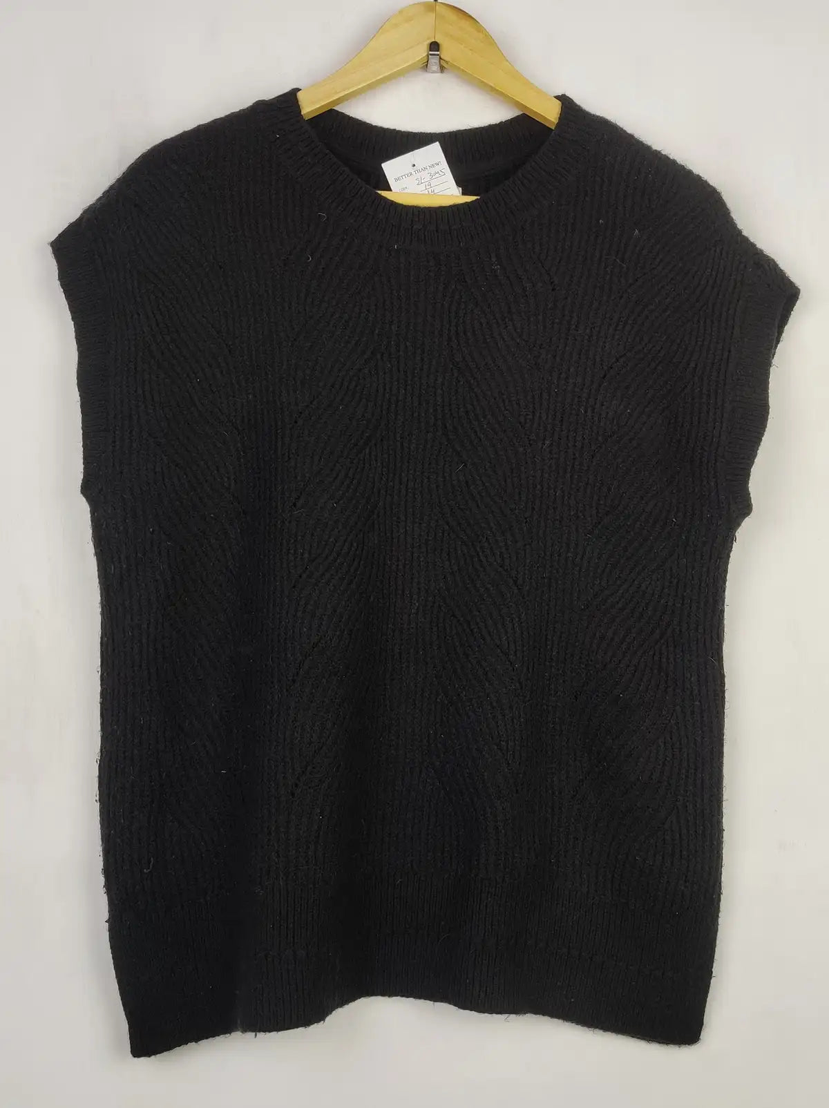Buy online pre-used pre-loved 100% authentic & Original branded Fat Face (SL-3272) available in Pakistan. Top international brands avilable.