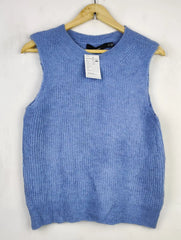Buy online pre-used pre-loved 100% authentic & Original branded Vero Moda (SL-3462) available in Pakistan. Top international brands avilable.