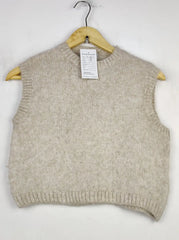 Buy online pre-used pre-loved 100% authentic & Original branded Bershka (SL-3515) available in Pakistan. Top international brands avilable.