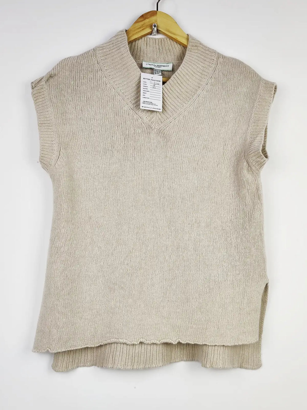 Buy online pre-used pre-loved 100% authentic & Original branded Carolyn Donnelly (SL-3548) available in Pakistan. Top international brands avilable.