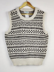 Buy online pre-used pre-loved 100% authentic & Original branded Primark (SL-3557) available in Pakistan. Top international brands avilable.