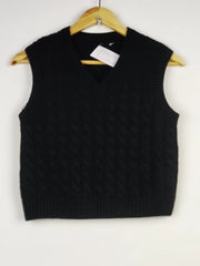 Buy online pre-used pre-loved 100% authentic & Original branded Unknown Brand (SL-3582) available in Pakistan. Top international brands avilable.