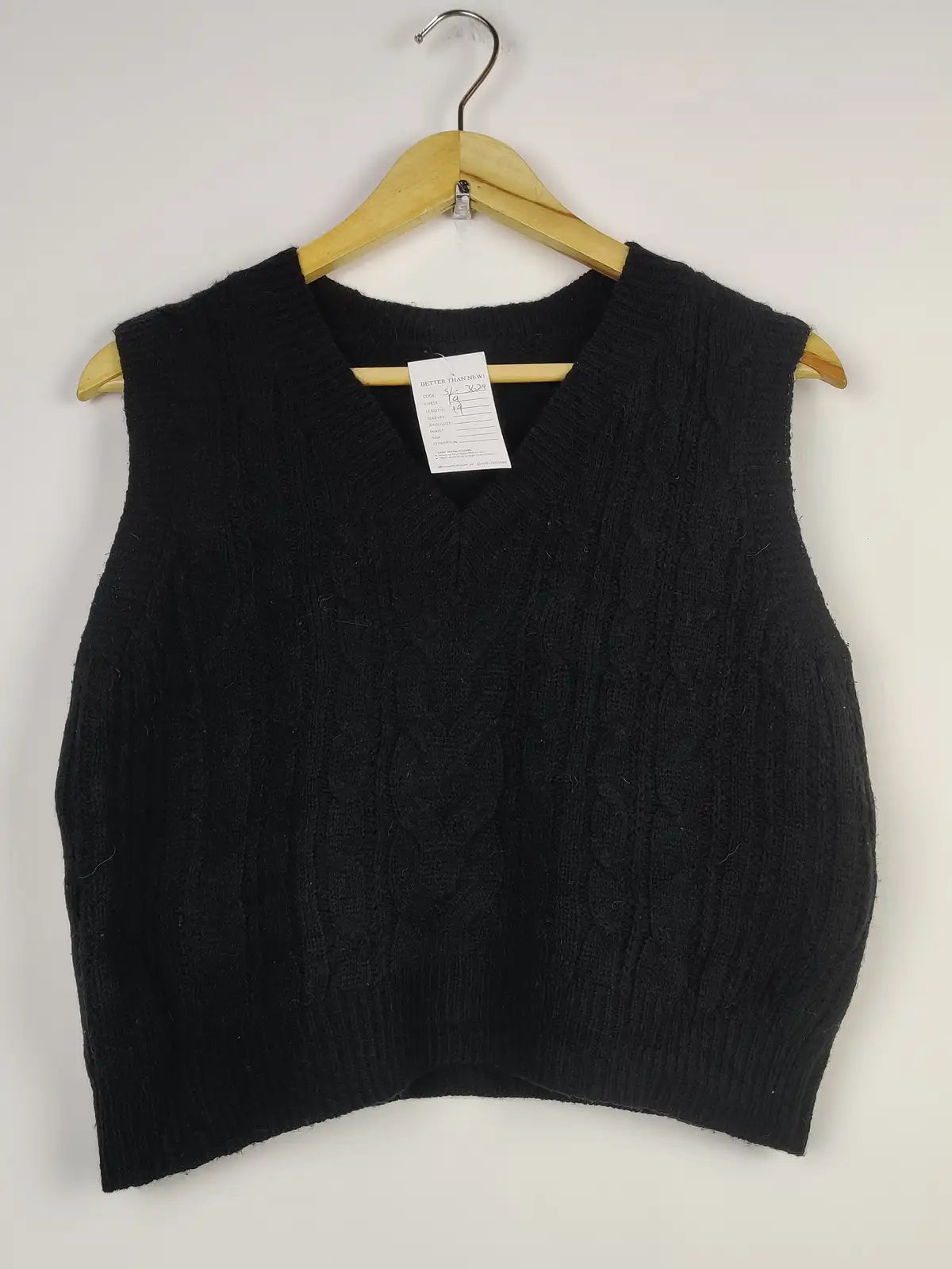 Buy online pre-used pre-loved 100% authentic & Original branded Shein (SL-3629) available in Pakistan. Top international brands avilable.