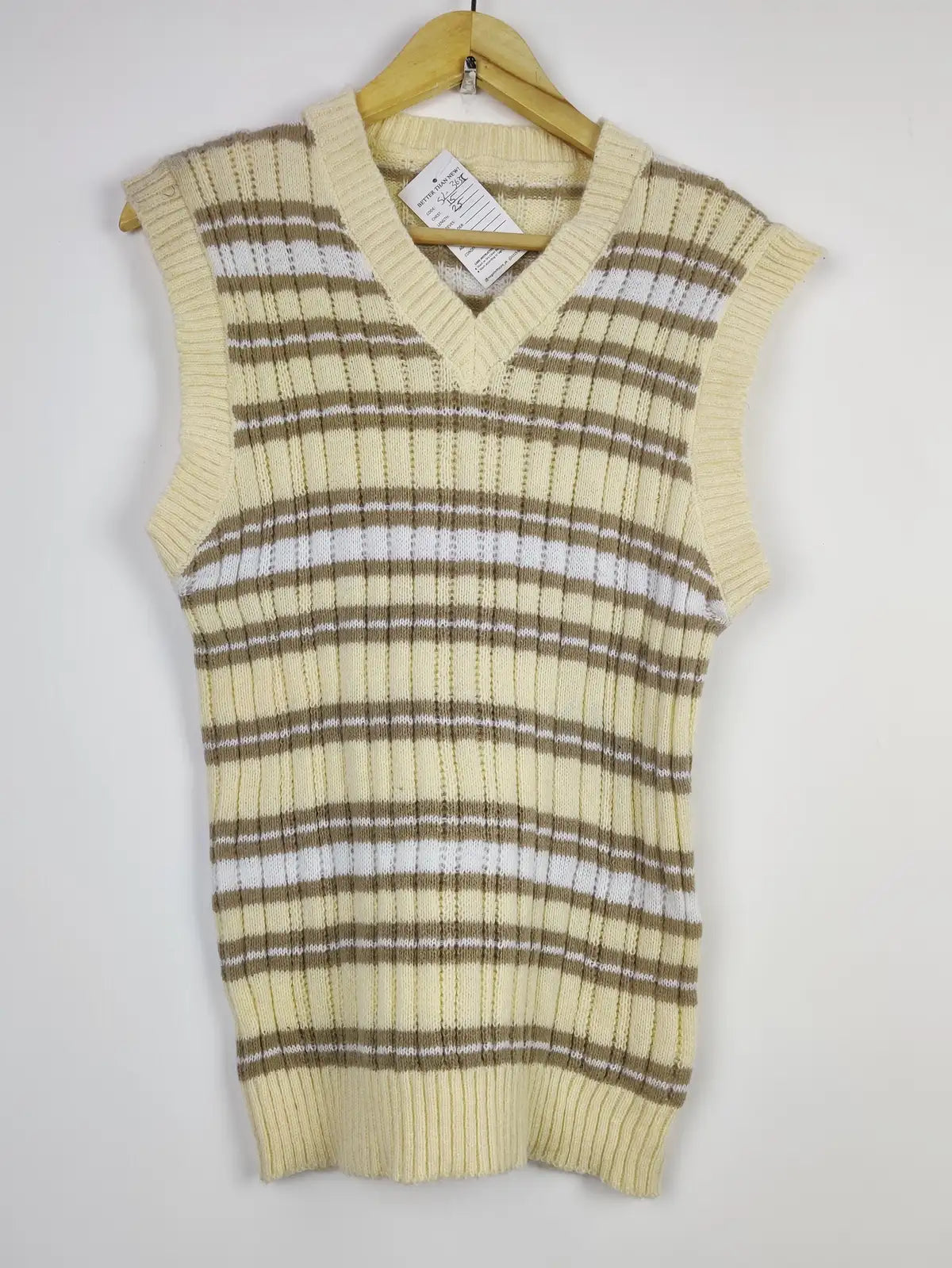 Buy online pre-used pre-loved 100% authentic & Original branded Shein (SL-3635) available in Pakistan. Top international brands avilable.