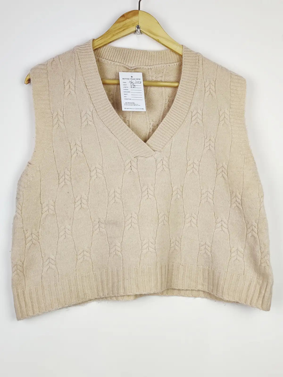 Buy online pre-used pre-loved 100% authentic & Original branded Shein (SL-3658) available in Pakistan. Top international brands avilable.