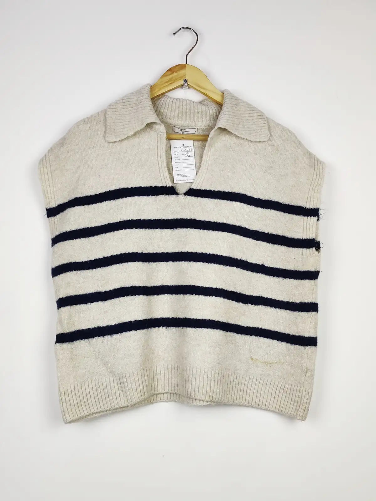 Buy online pre-used pre-loved 100% authentic & Original branded Marks & Spencer (SL-3717) available in Pakistan. Top international brands avilable.