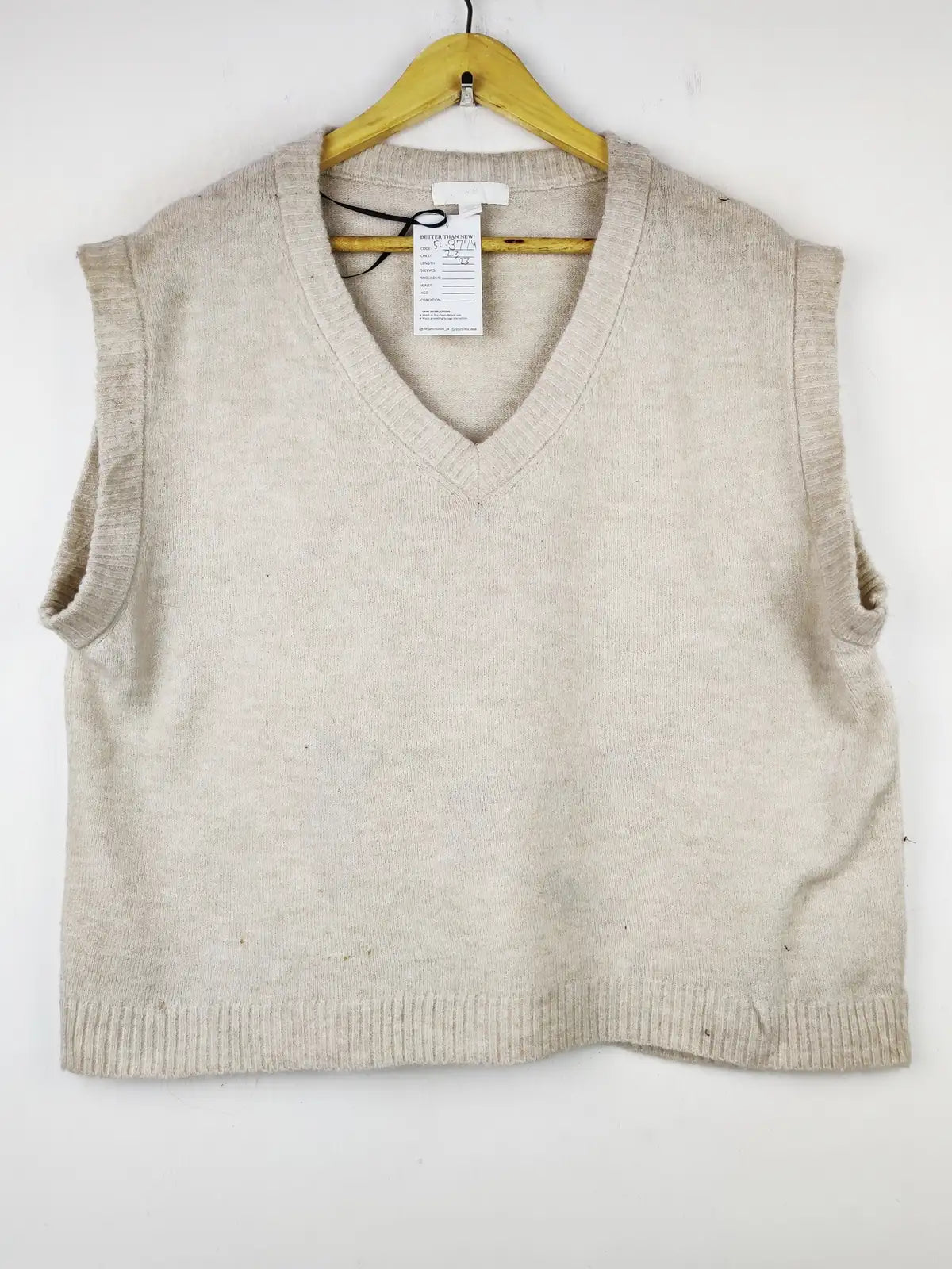Buy online pre-used pre-loved 100% authentic & Original branded H&M (SL-3774) available in Pakistan. Top international brands avilable.