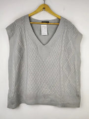 Buy online pre-used pre-loved 100% authentic & Original branded Shein (SL-3786) available in Pakistan. Top international brands avilable.