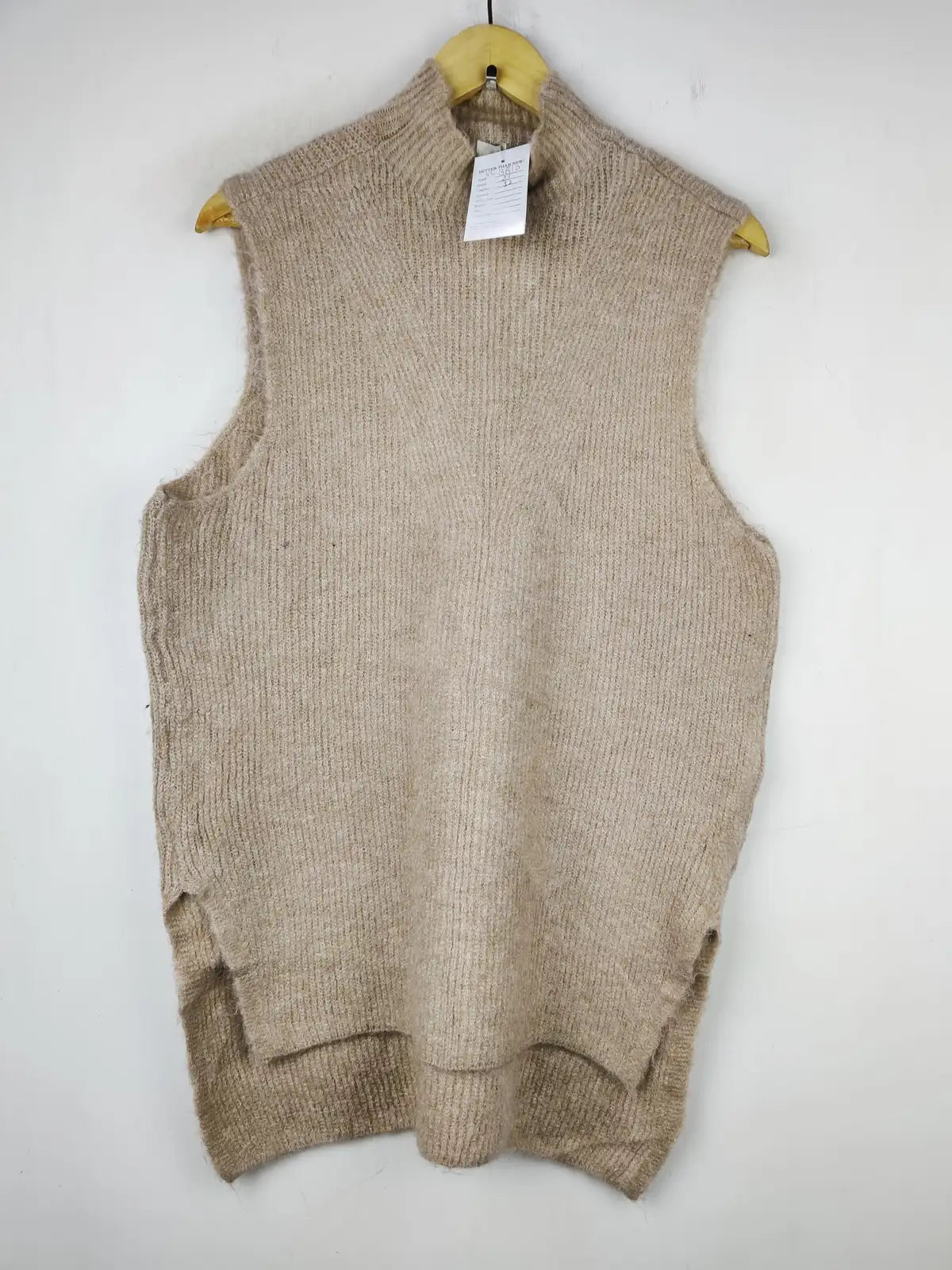 Buy online pre-used pre-loved 100% authentic & Original branded River Island (SL-3816) available in Pakistan. Top international brands avilable.