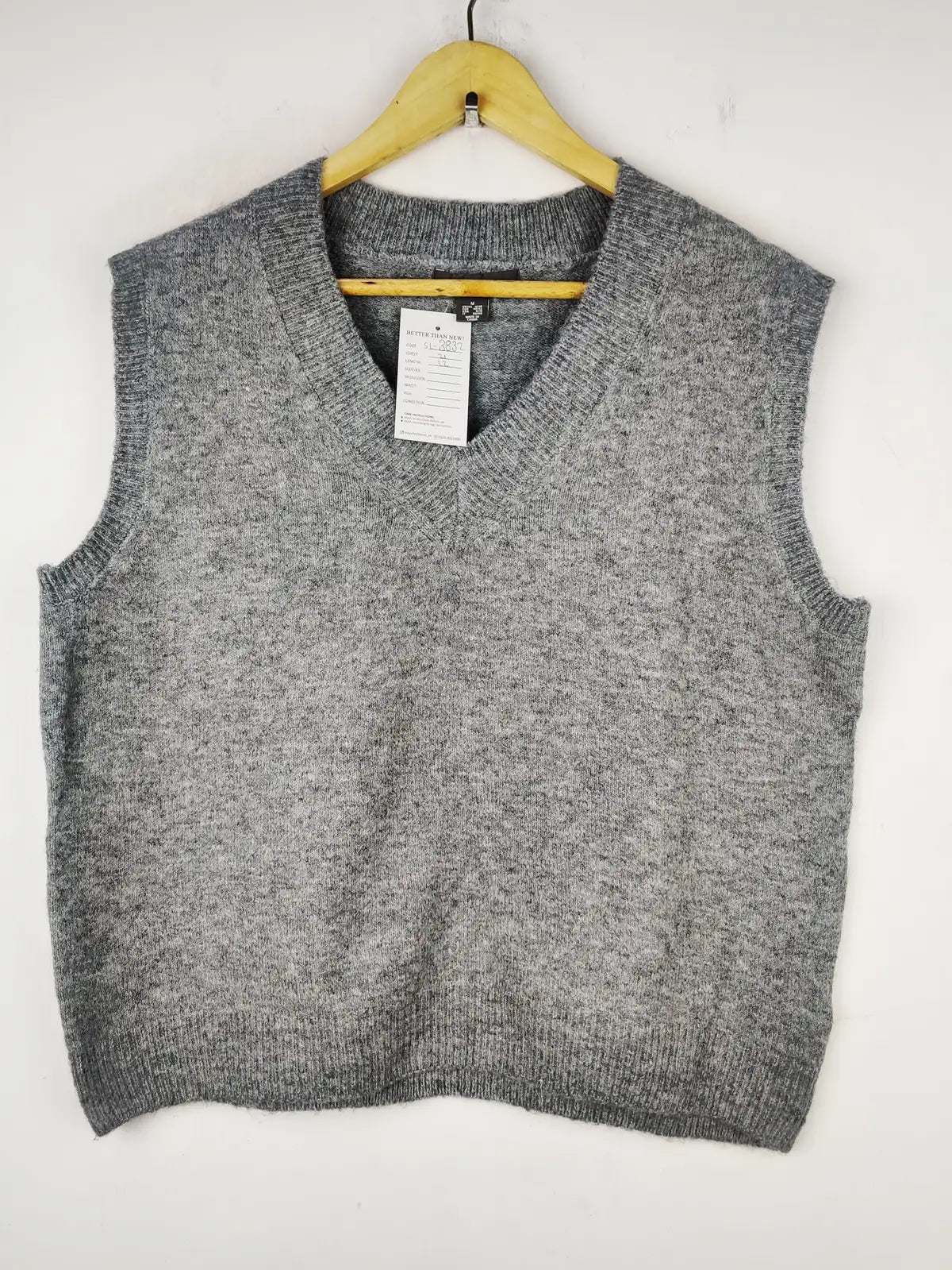 Buy online pre-used pre-loved 100% authentic & Original branded Primark (SL-3832) available in Pakistan. Top international brands avilable.