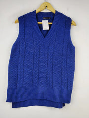 Buy online pre-used pre-loved 100% authentic & Original branded Mark & Spencer (SL-3835) available in Pakistan. Top international brands avilable.