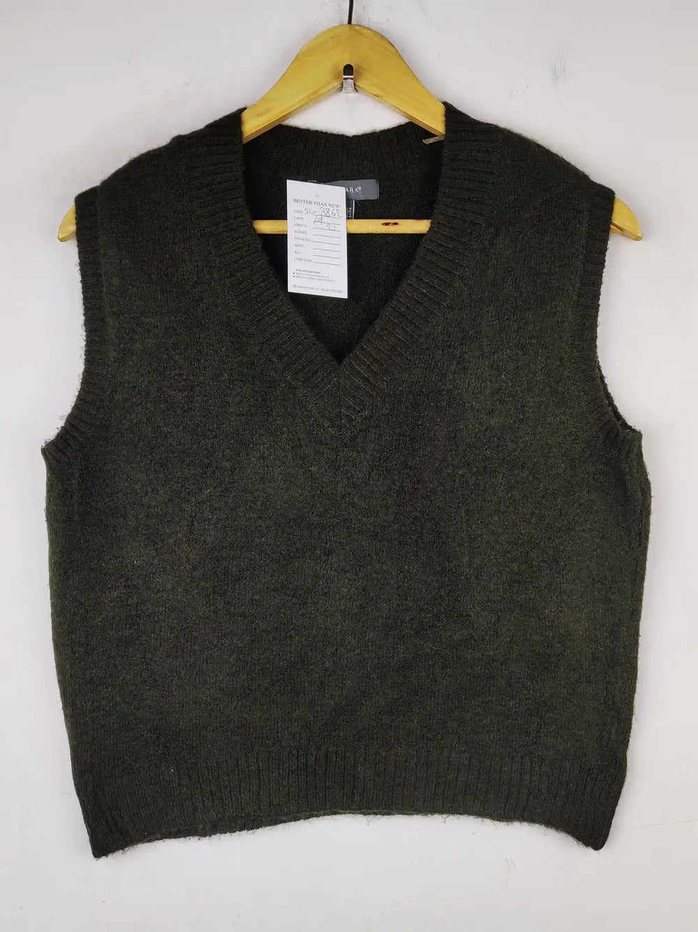 Buy online pre-used pre-loved 100% authentic & Original branded Primark (SL-3862) available in Pakistan. Top international brands avilable.