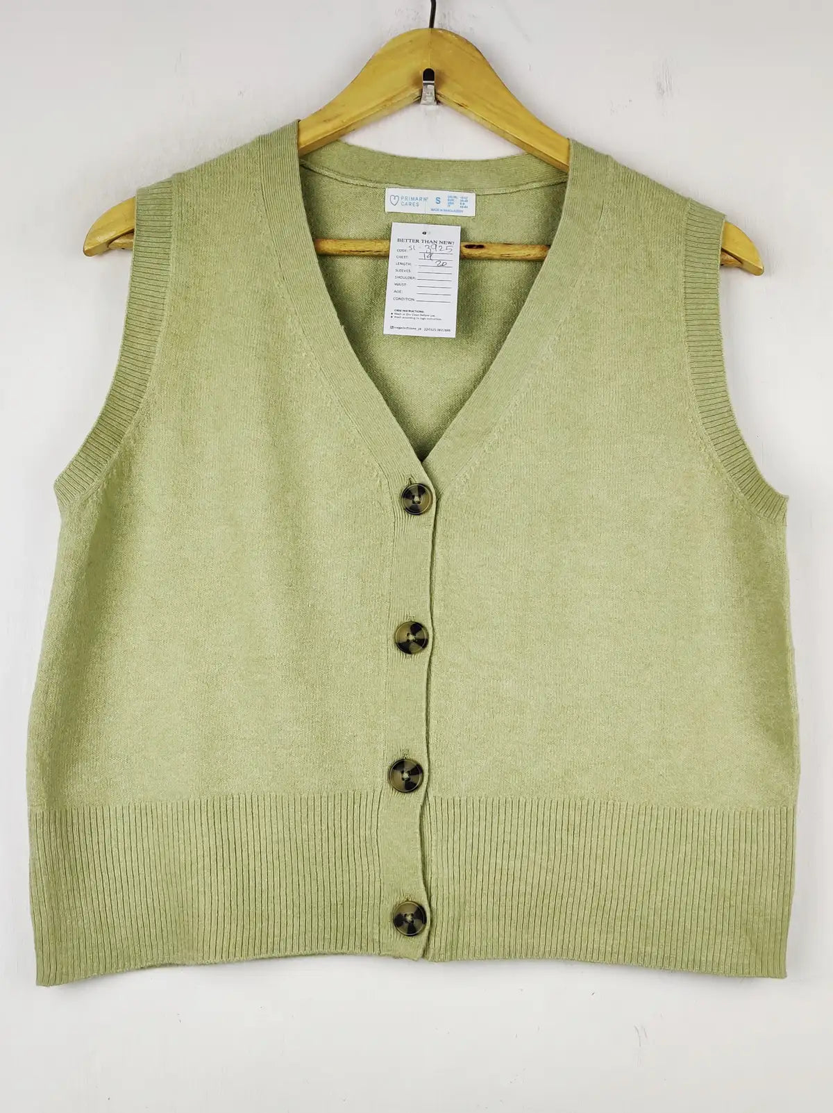 Buy online pre-used pre-loved 100% authentic & Original branded Primark (SL-3925) available in Pakistan. Top international brands avilable.