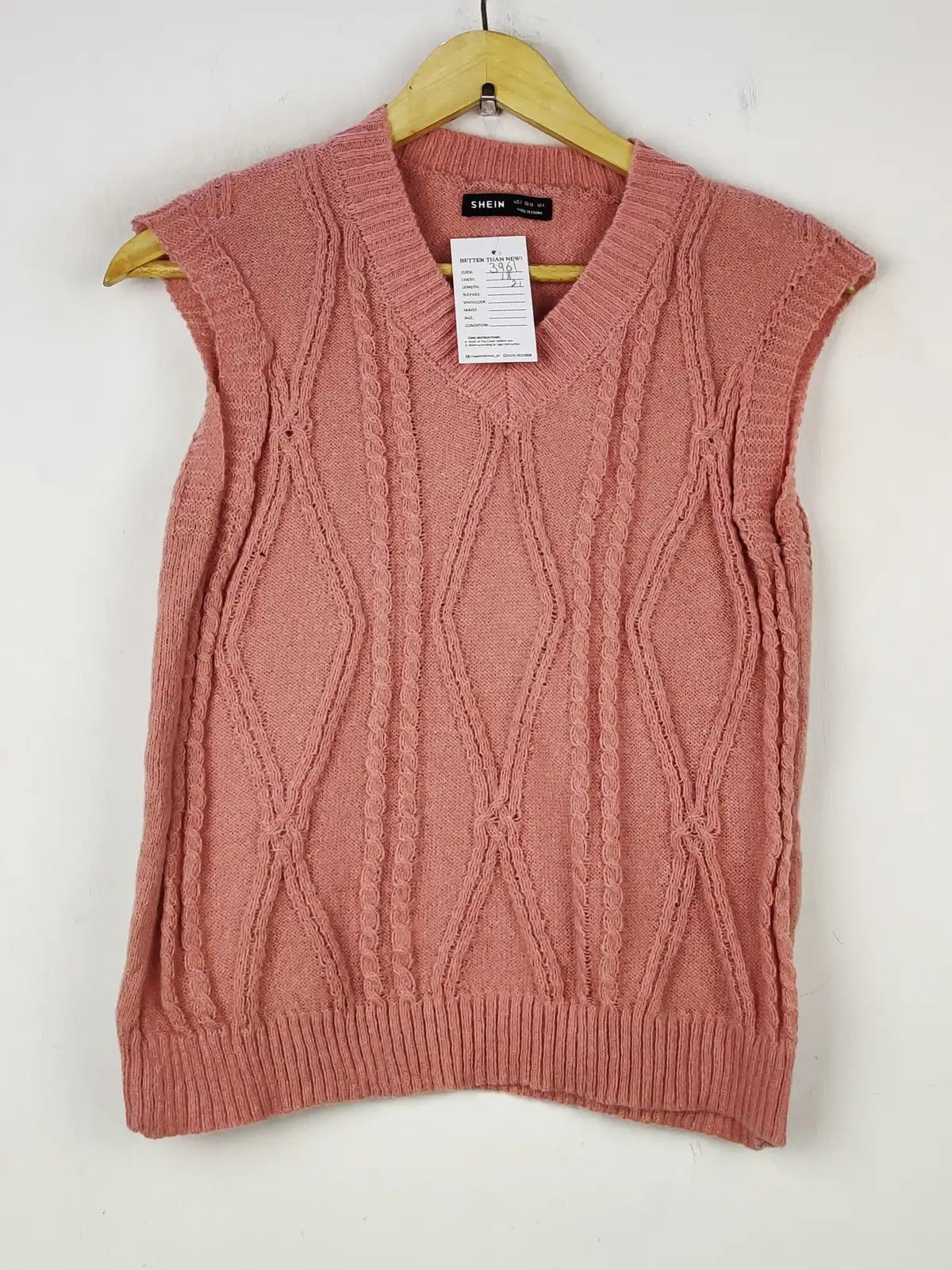 Buy online pre-used pre-loved 100% authentic & Original branded Shein (SL-3961) available in Pakistan. Top international brands avilable.
