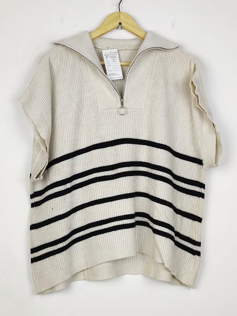 Buy online pre-used pre-loved 100% authentic & Original branded Unknown Brand (SL-4508) available in Pakistan. Top international brands avilable.