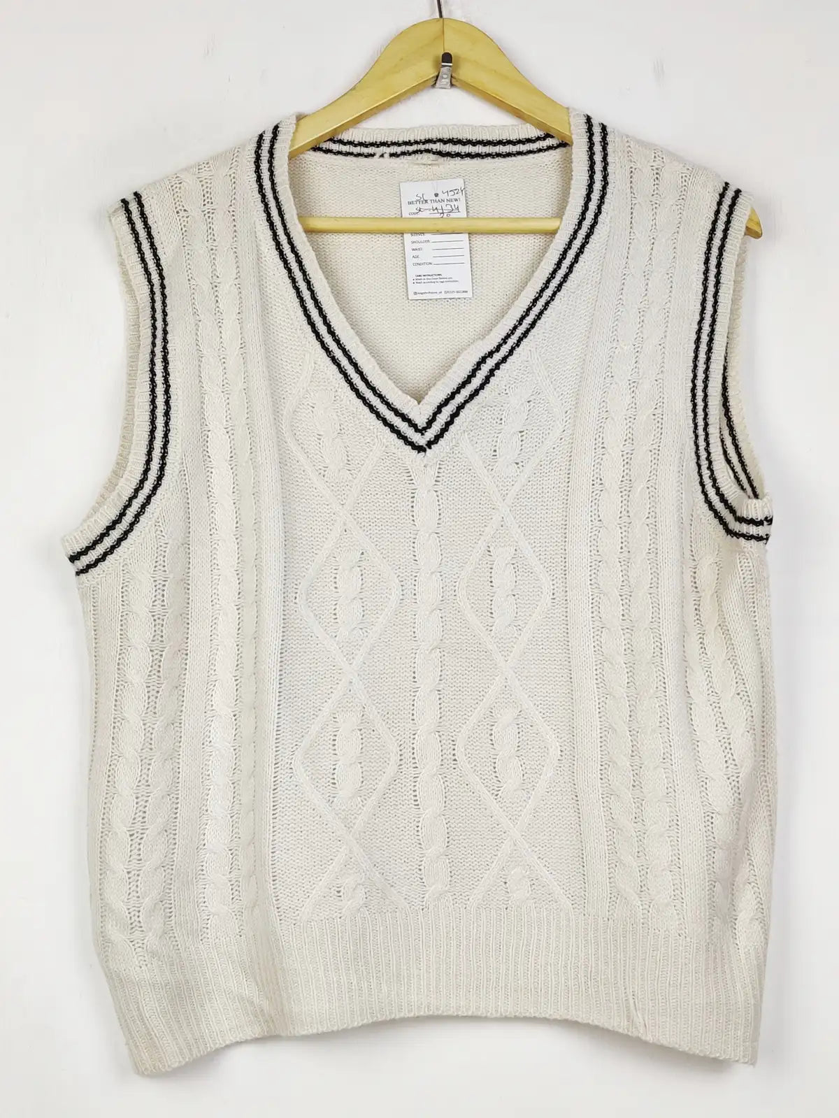 Buy online pre-used pre-loved 100% authentic & Original branded Shein (SL-4524) available in Pakistan. Top international brands avilable.