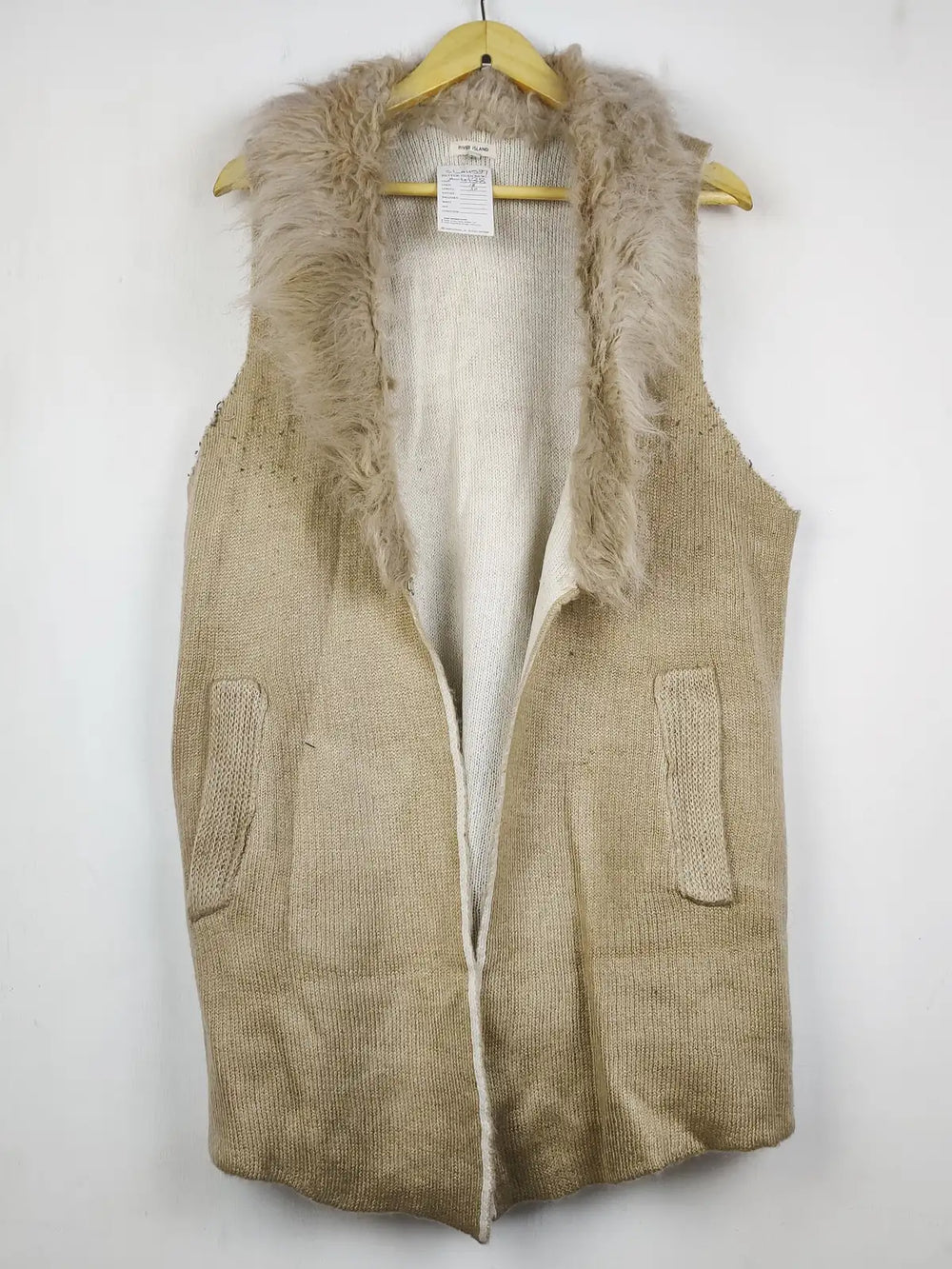 Buy online pre-used pre-loved 100% authentic & Original branded River Island (SL-4537) available in Pakistan. Top international brands avilable.
