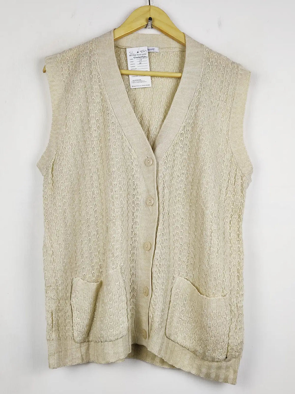 Buy online pre-used pre-loved 100% authentic & Original branded Damart (SL-4564) available in Pakistan. Top international brands avilable.