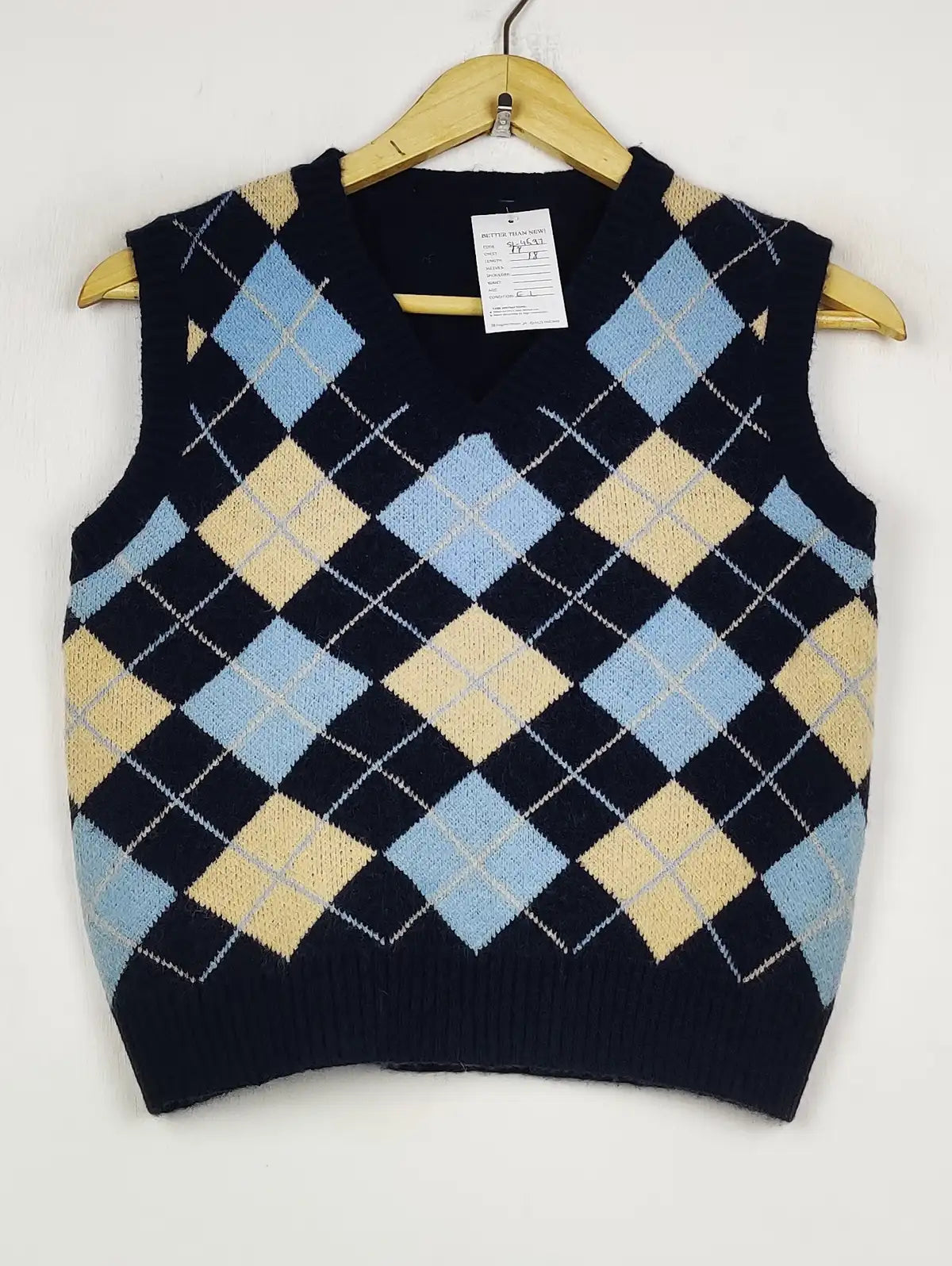 Buy online pre-used pre-loved 100% authentic & Original branded Shein (SL-4597) available in Pakistan. Top international brands avilable.