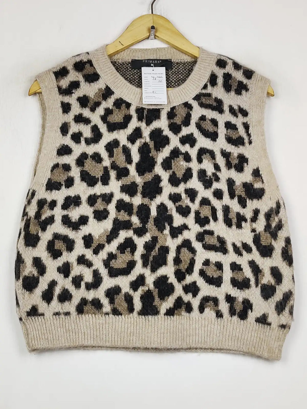 Buy online pre-used pre-loved 100% authentic & Original branded Primark (SL-4612) available in Pakistan. Top international brands avilable.
