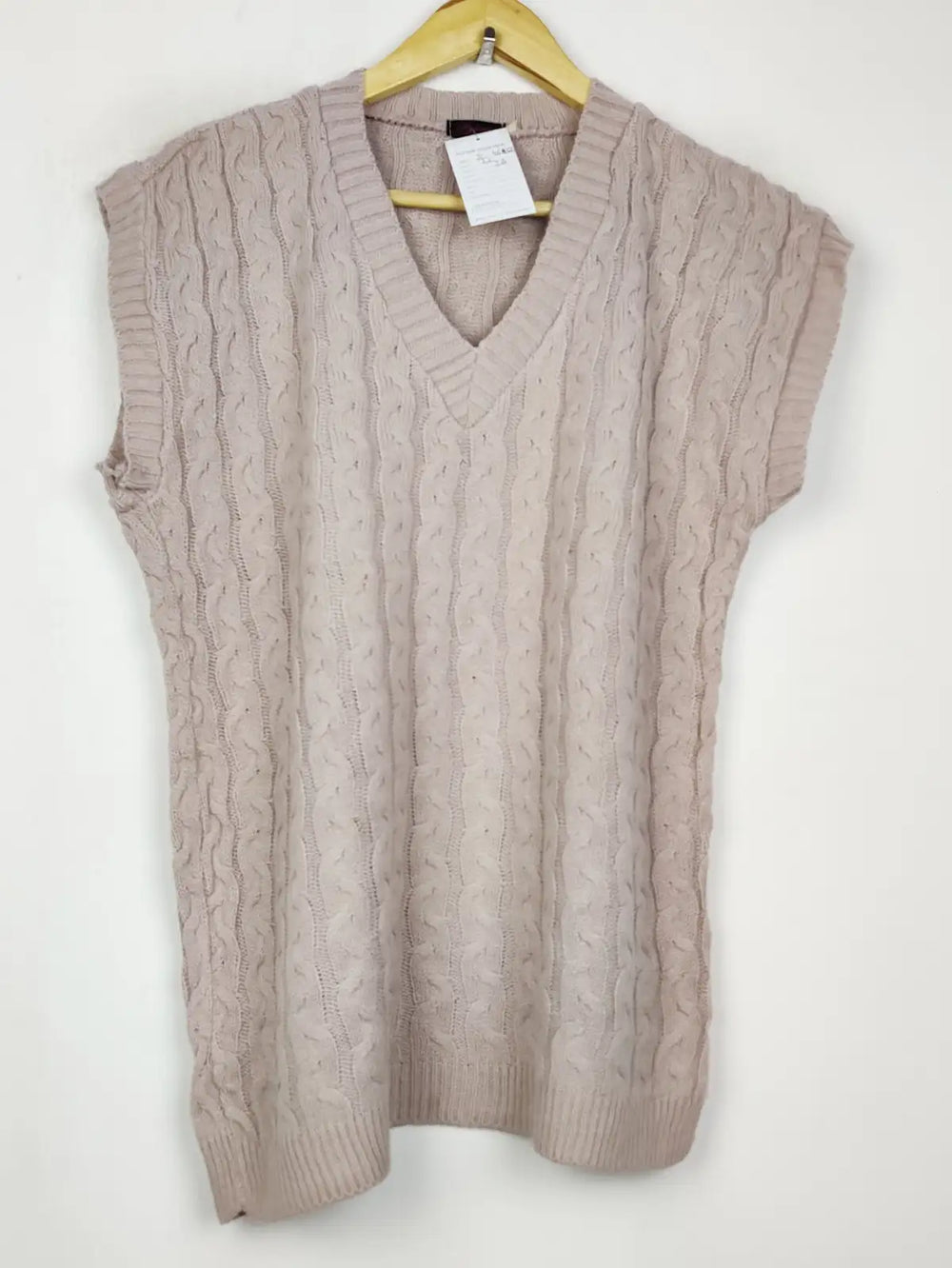 Buy online pre-used pre-loved 100% authentic & Original branded Stylewise (SL-4652) available in Pakistan. Top international brands avilable.