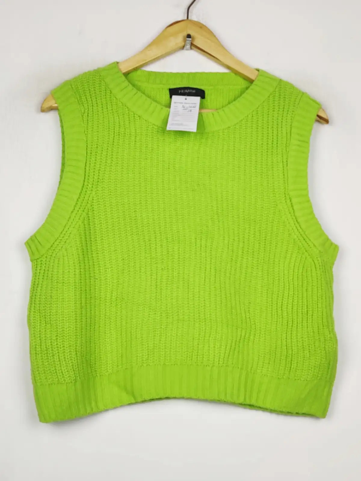 Buy online pre-used pre-loved 100% authentic & Original branded Primark (SL-4661) available in Pakistan. Top international brands avilable.