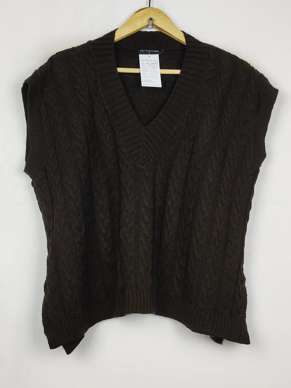 Buy online pre-used pre-loved 100% authentic & Original branded Prettylittlethings (SL-4672) available in Pakistan. Top international brands avilable.