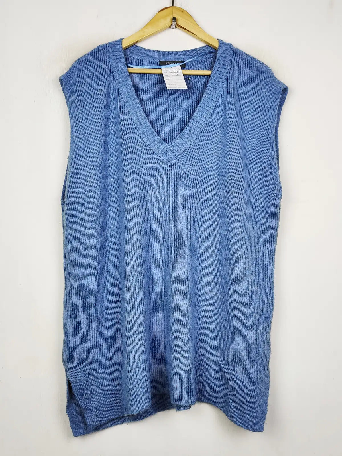 Buy online pre-used pre-loved 100% authentic & Original branded Primark (SL-4682) available in Pakistan. Top international brands avilable.