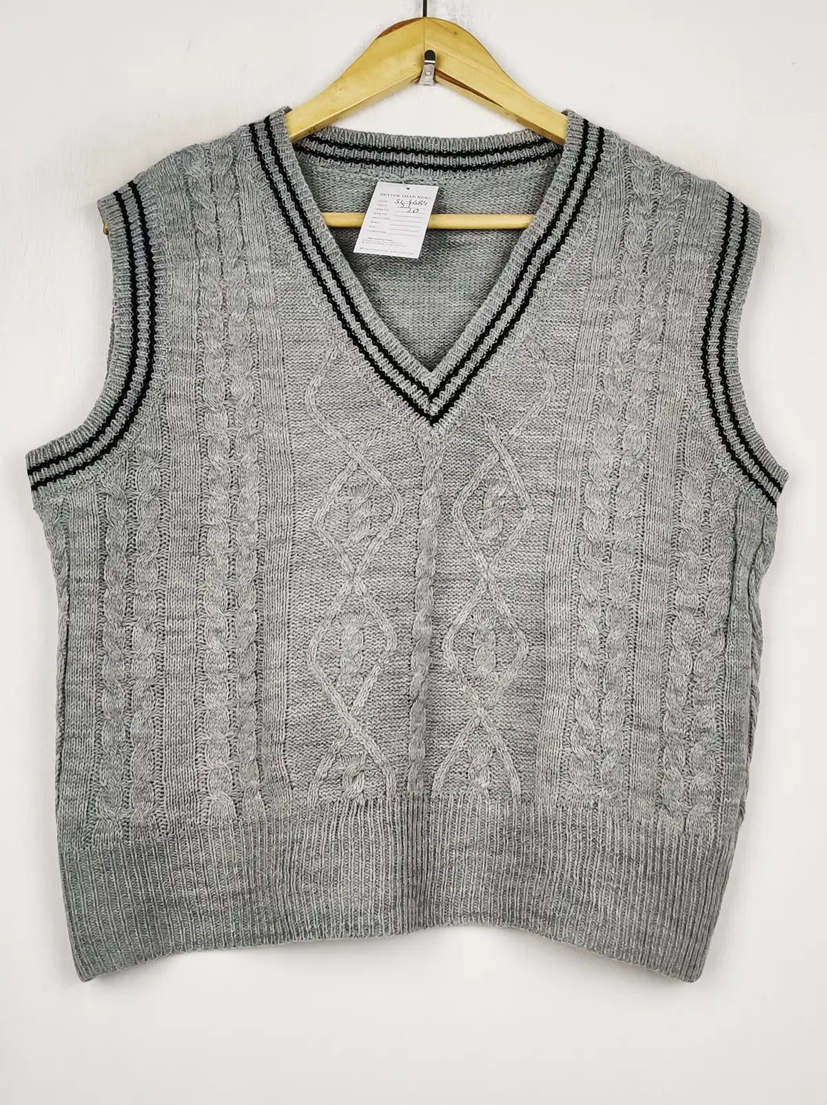 Buy online pre-used pre-loved 100% authentic & Original branded Shein (SL-4684) available in Pakistan. Top international brands avilable.