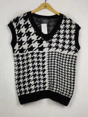 Buy online pre-used pre-loved 100% authentic & Original branded Primark (SL-4727) available in Pakistan. Top international brands avilable.