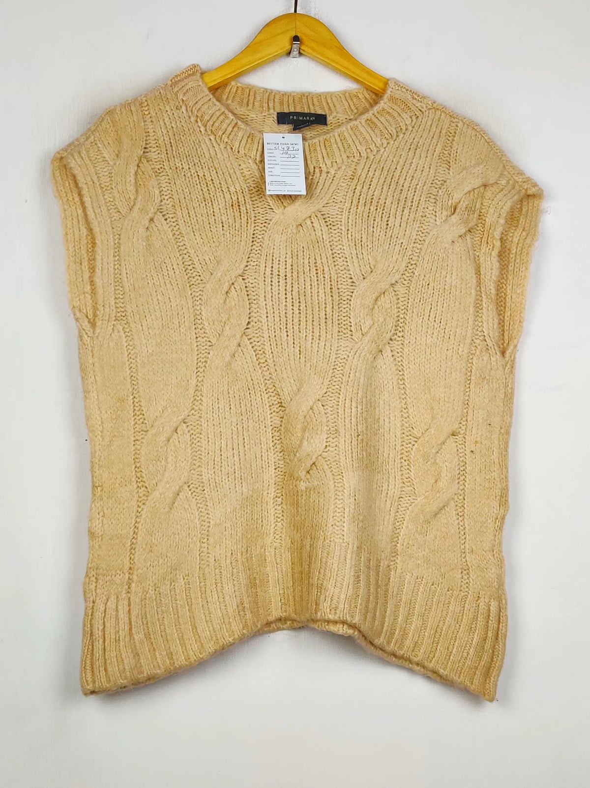 Buy online pre-used pre-loved 100% authentic & Original branded Primark (SL-4730) available in Pakistan. Top international brands avilable.