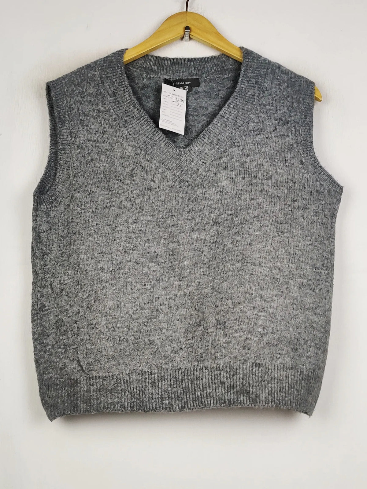 Buy online pre-used pre-loved 100% authentic & Original branded Primark (SL-4755) available in Pakistan. Top international brands avilable.