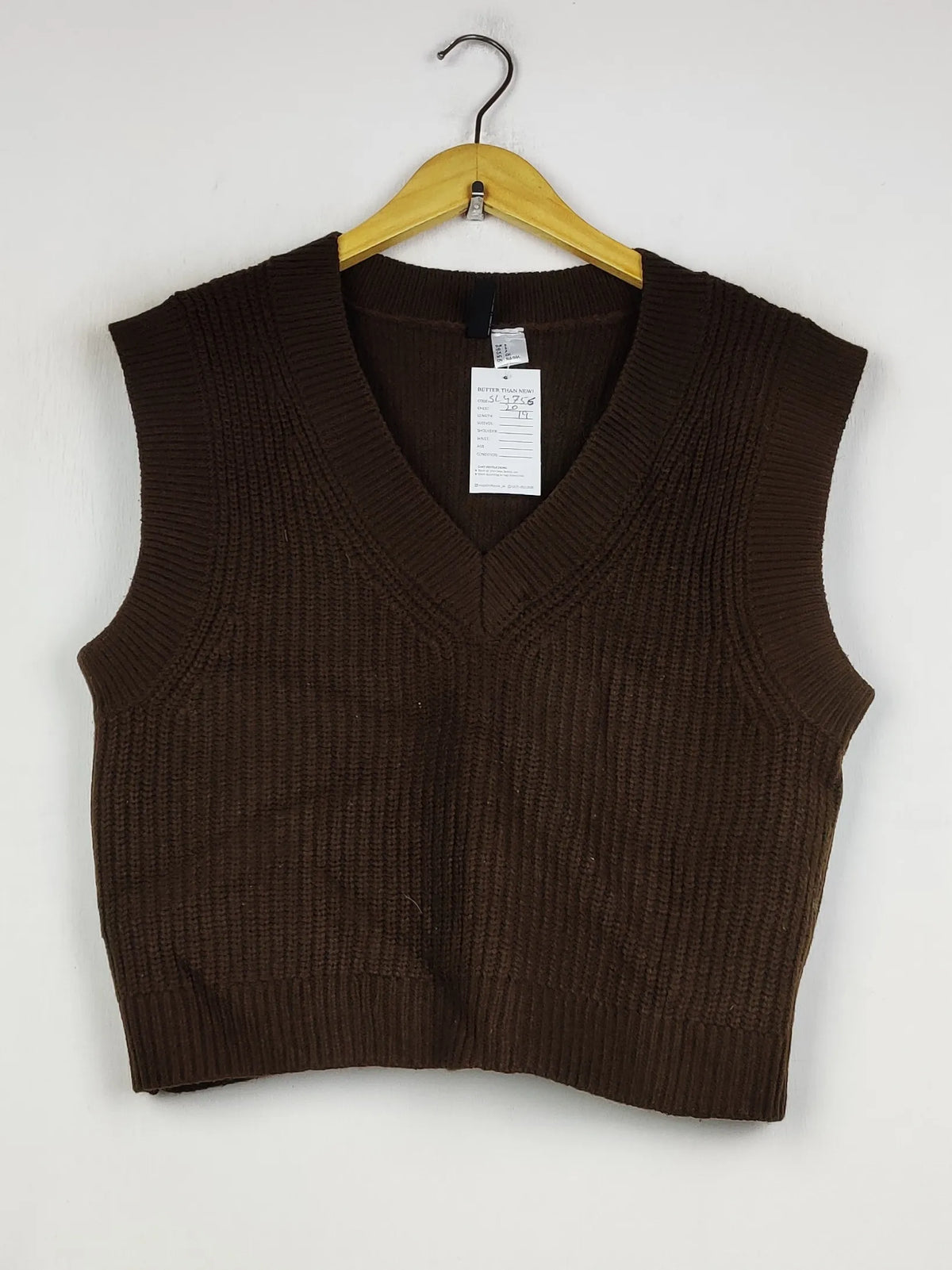 Buy online pre-used pre-loved 100% authentic & Original branded H&M (SL-4756) available in Pakistan. Top international brands avilable.