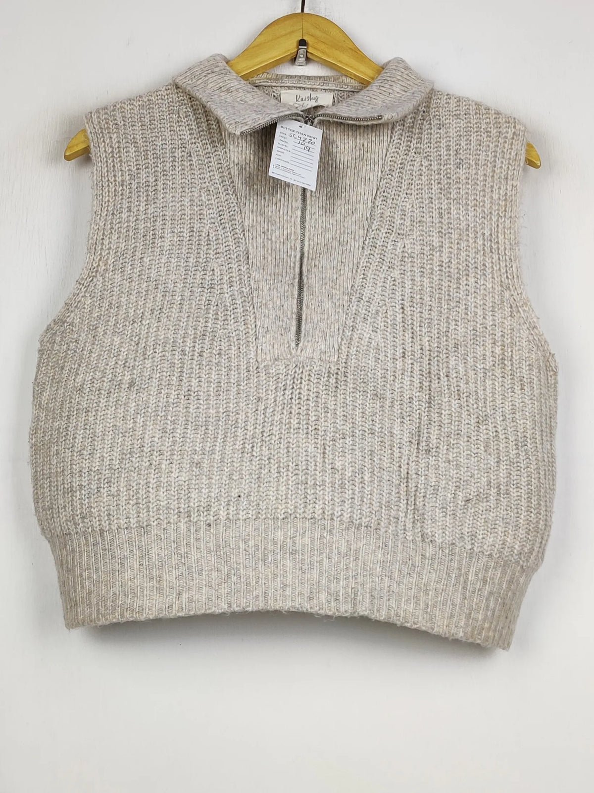 Buy online pre-used pre-loved 100% authentic & Original branded Kaisley (SL-4770) available in Pakistan. Top international brands avilable.