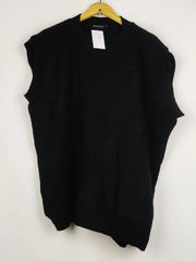 Buy online pre-used pre-loved 100% authentic & Original branded Prettylittlethings (SL-4774) available in Pakistan. Top international brands avilable.