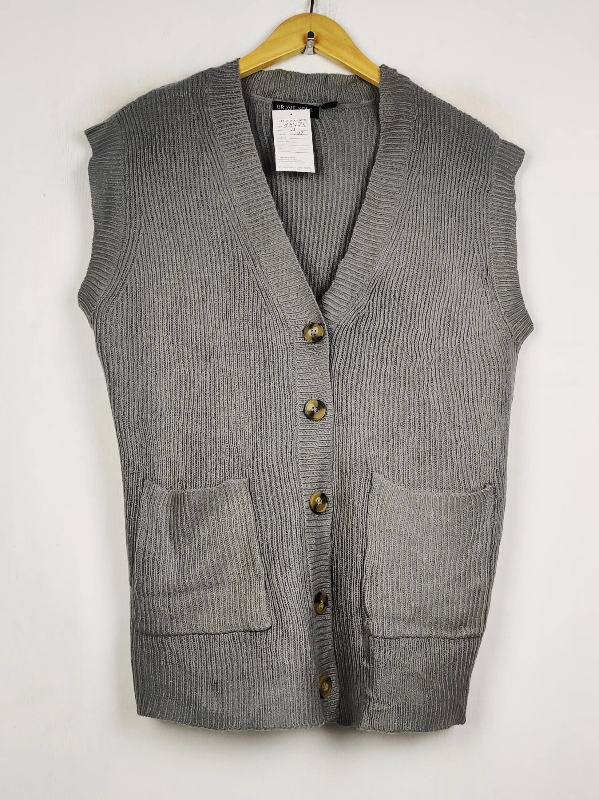 Buy online pre-used pre-loved 100% authentic & Original branded Brave Soul (SL-4775) available in Pakistan. Top international brands avilable.