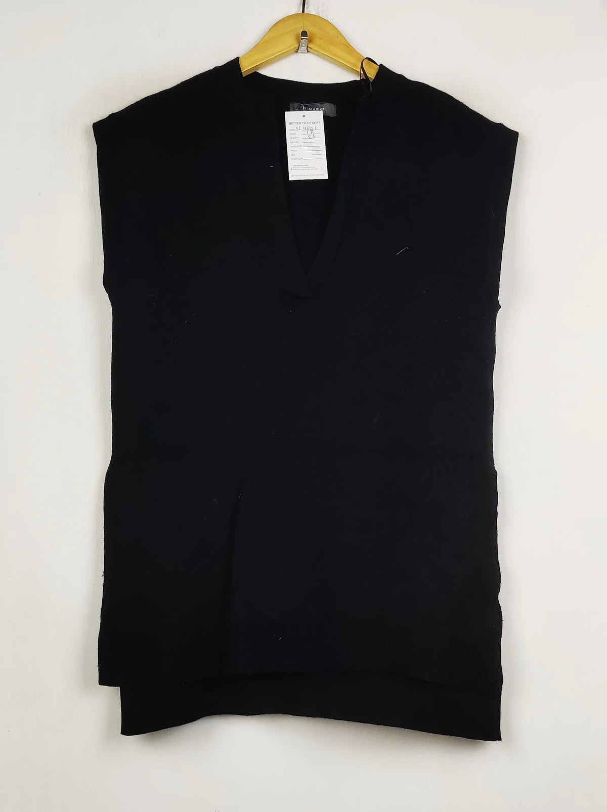Buy online pre-used pre-loved 100% authentic & Original branded Primark (SL-4801) available in Pakistan. Top international brands avilable.