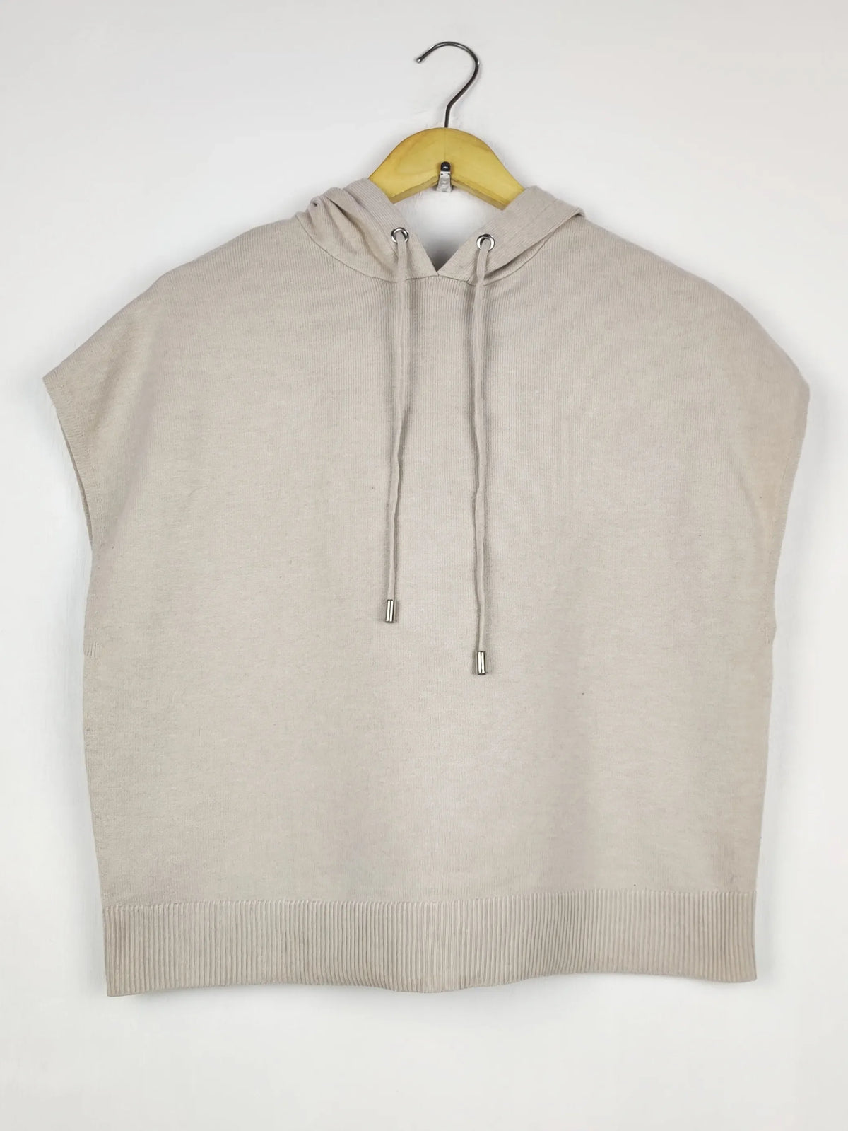 Buy online pre-used pre-loved 100% authentic & Original branded Primark (SL-4846) available in Pakistan. Top international brands avilable.